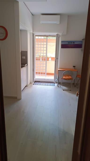 Vatican Tiny House By Gialel Apartment