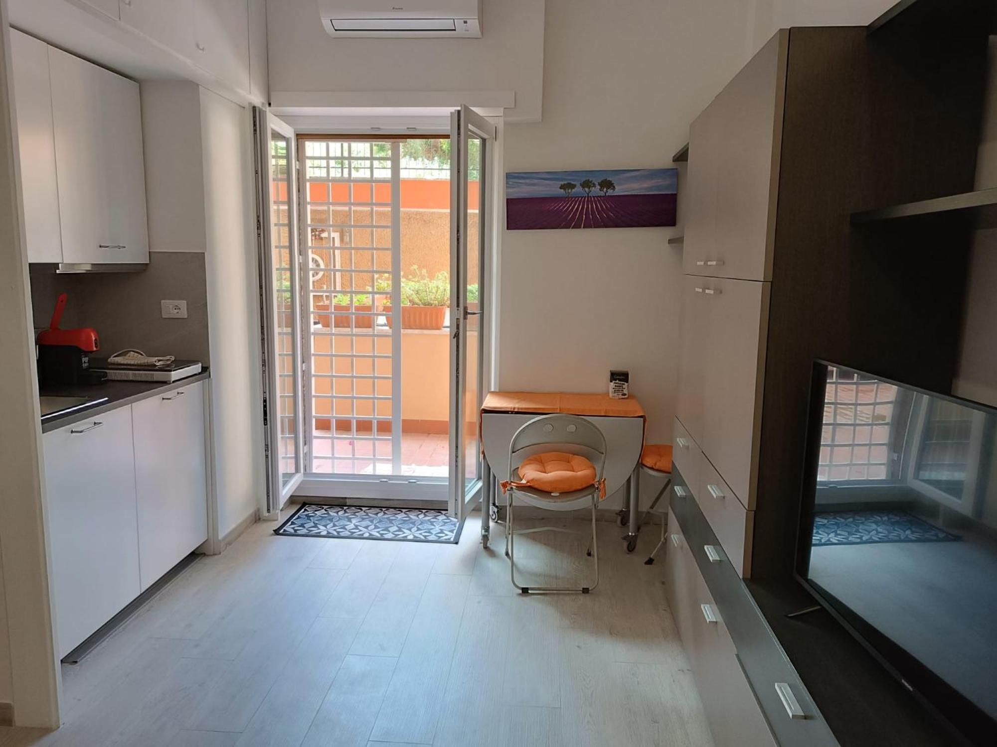 Apartment Vatican Tiny House By Gialel *
